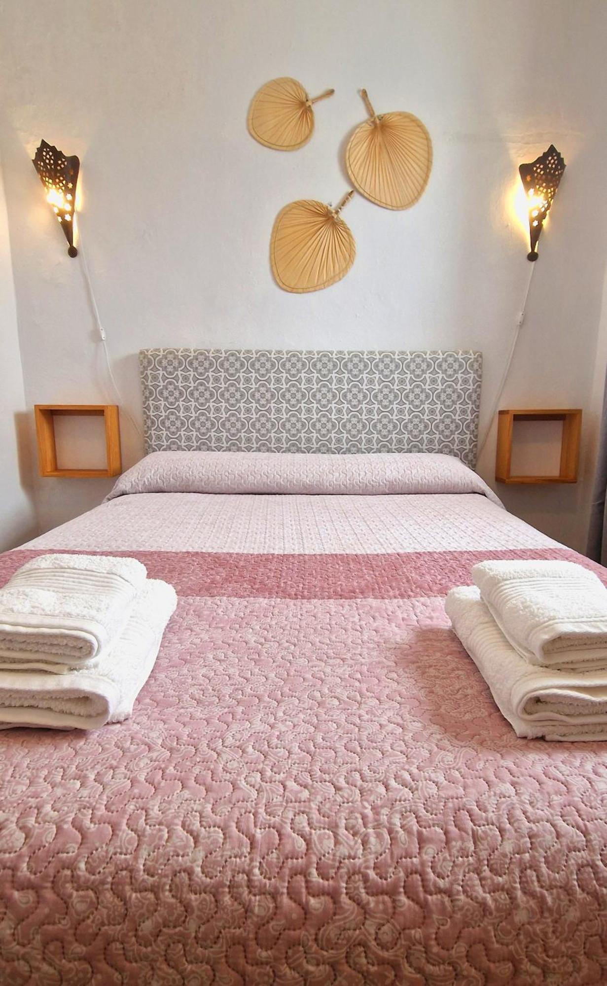 La Casa De Abuela Habitaciones Con Bano Compartido En El Casco Historico De Frigiliana "Solo Adultos" 客房 照片